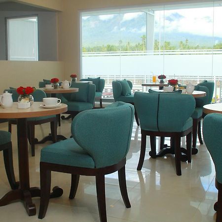 Sutanraja Hotel Kotamobagu Zewnętrze zdjęcie